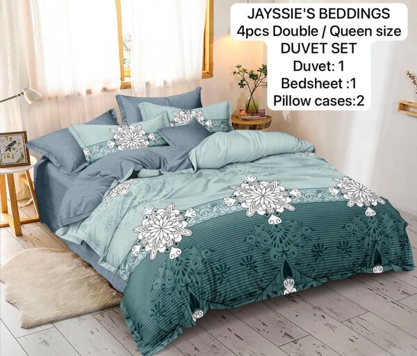 4pcs Queensize Duvet set