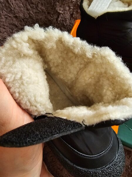 Зимние сапожки новые,27 размер