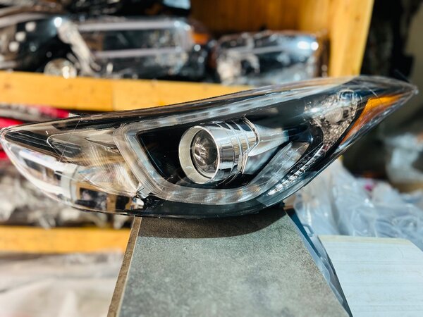 Hyundai Elantra 2011 - 2016LED