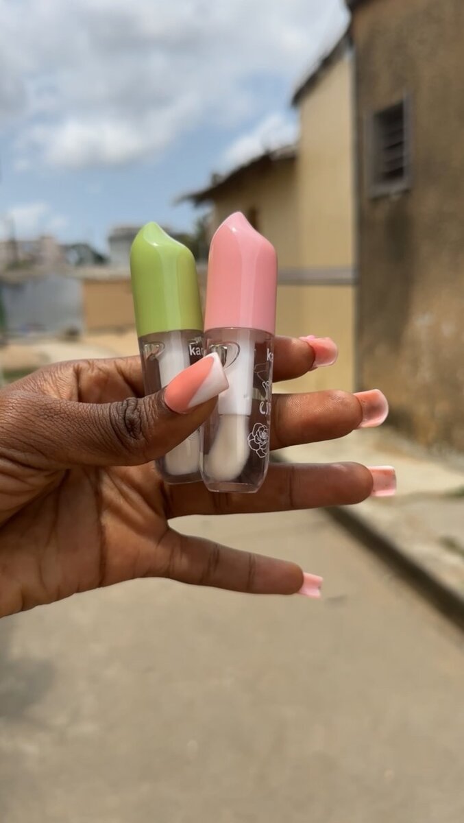 Rouge à lèvres liquide hydratant