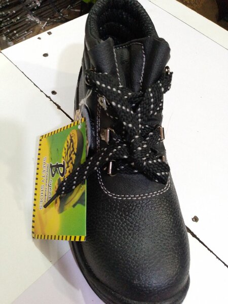 Working suite and boots