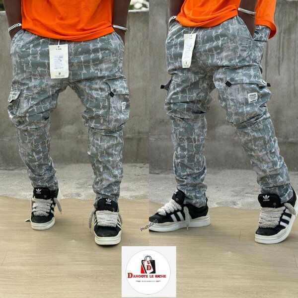 Pantalon cargo camouflage