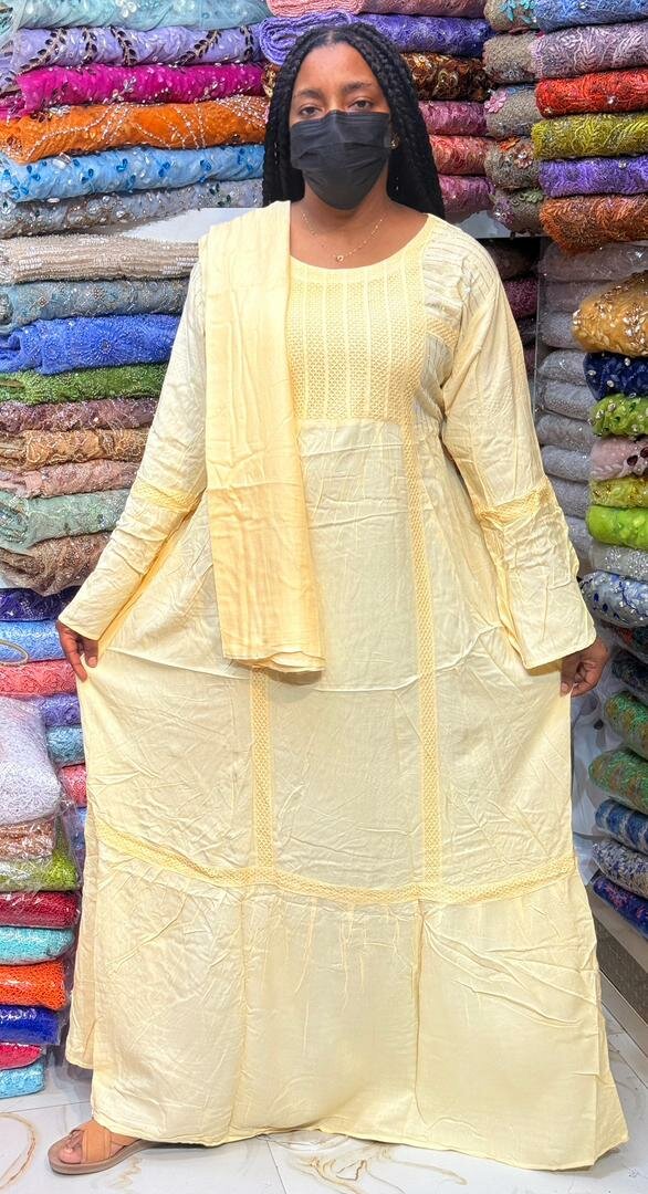 Robe longue en soie élégante