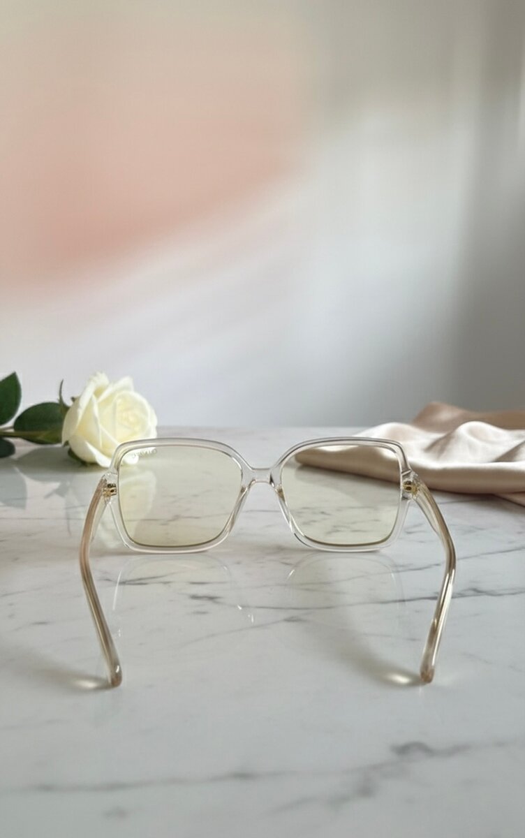 Lunettes de vue transparentes Chanel