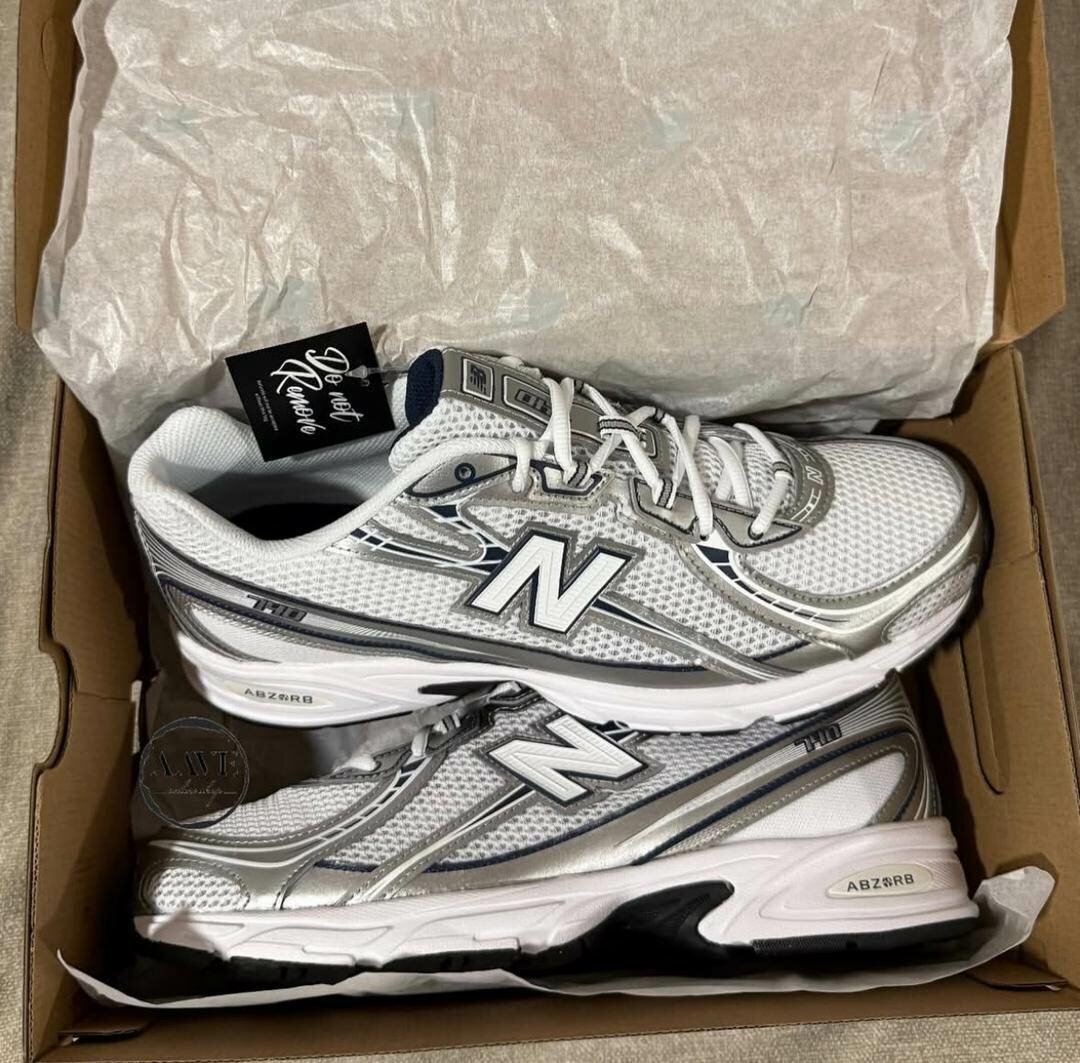 New Balance 740 (original dans carton)