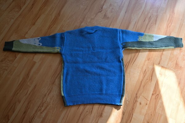 Свитер с котиками Oversize