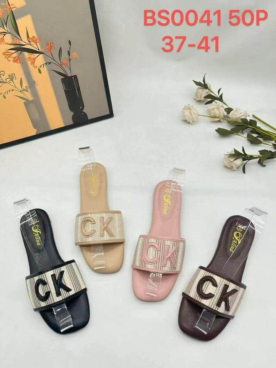 Sandales plates pour femmes