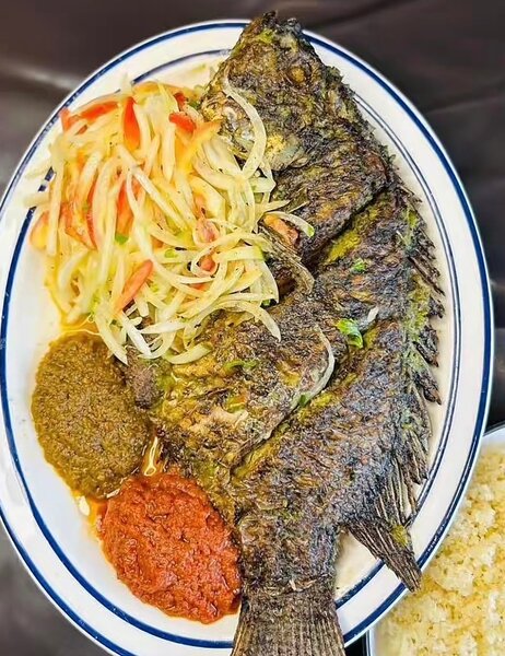 Poisson braisé avec Garnitures