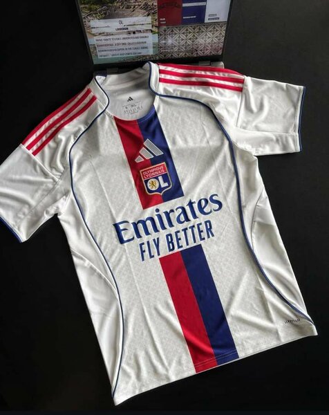 Maillot pro lyonnais