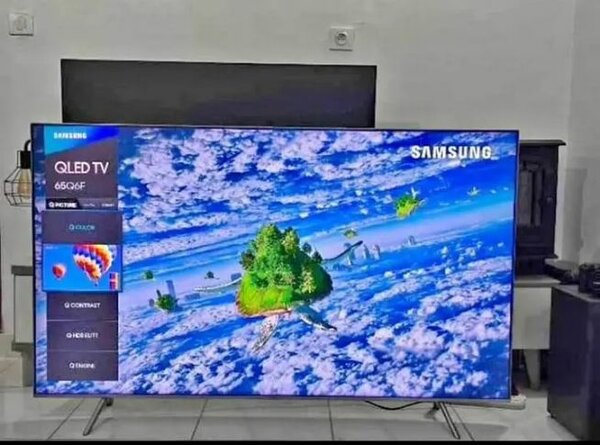 Samsung QLED TV 65"