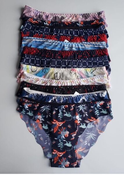 6 Pieces Of Ladies Invisible Set - MultiColour