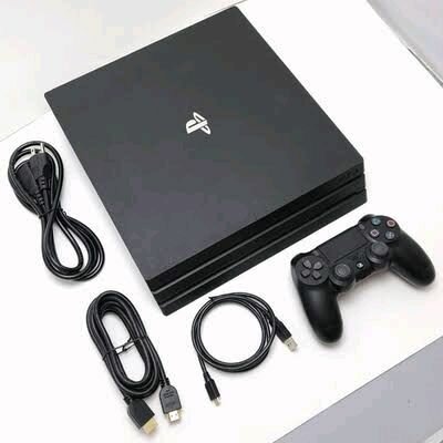 Console de jeu PS4 Pro