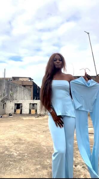 Ensemble élégant femme