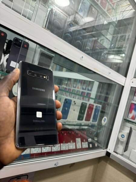 Samsung S10 plus 128G quasi neuf
