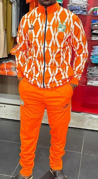 Survêtement sportif ivoirien