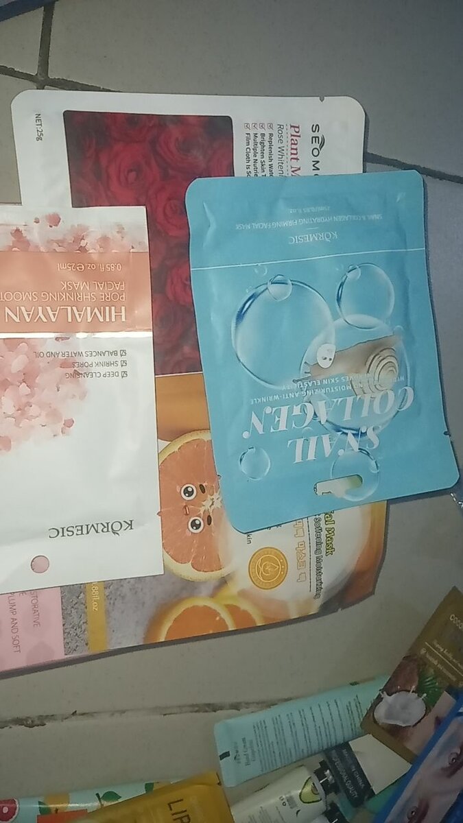 Masques pour les yeux et lèvres