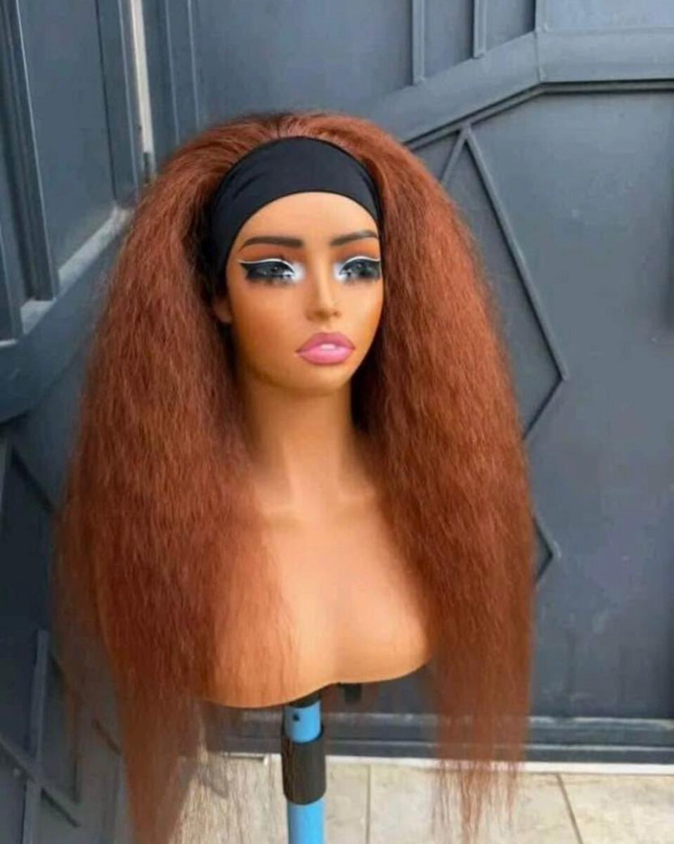 Perruque bandeau volumineuse