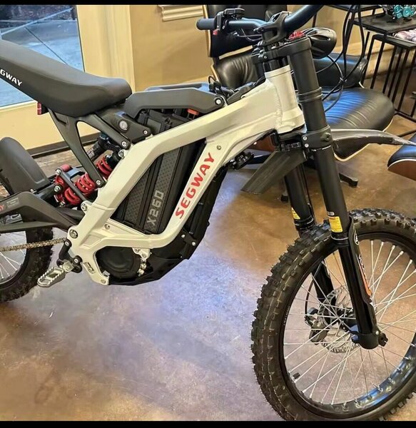 Vélo Électrique SEGWAY X260