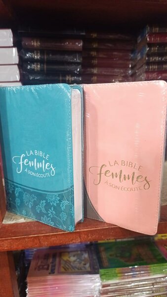 Bible les femmes à son écoute