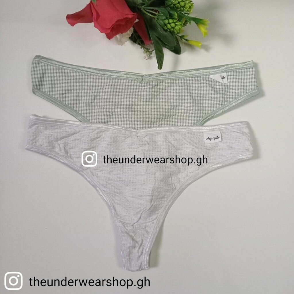 Cotton thong panties
