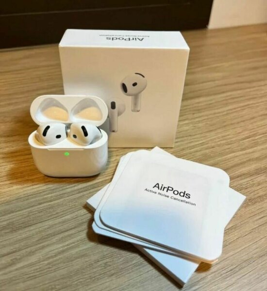 Apple AirPods 4 USA