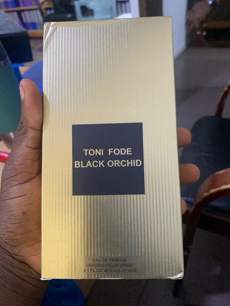 Black orchid perfume