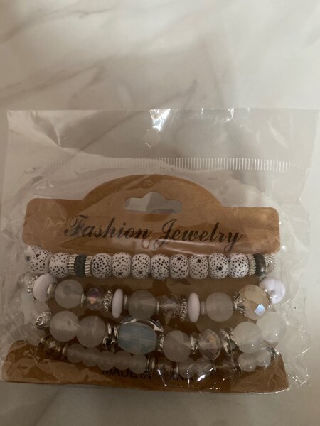 Bracelets en perles élégants