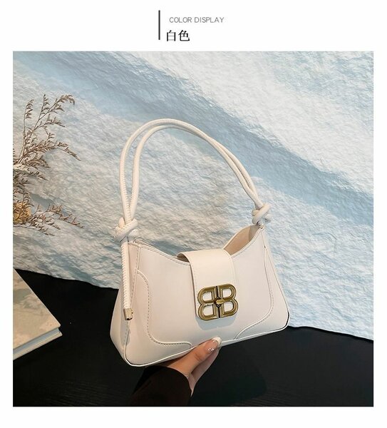 Cute ladies dressing bag