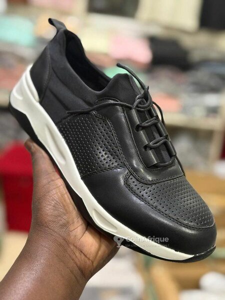 Chaussures Homme Noir et Blanc