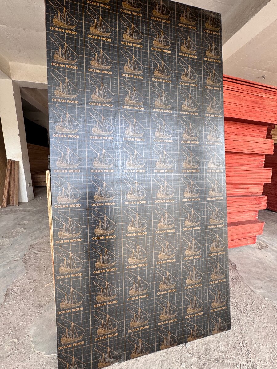 MARINE PLYWOOD ( 4ft x 8ft )