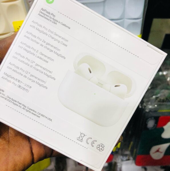 AIRPODS PRO