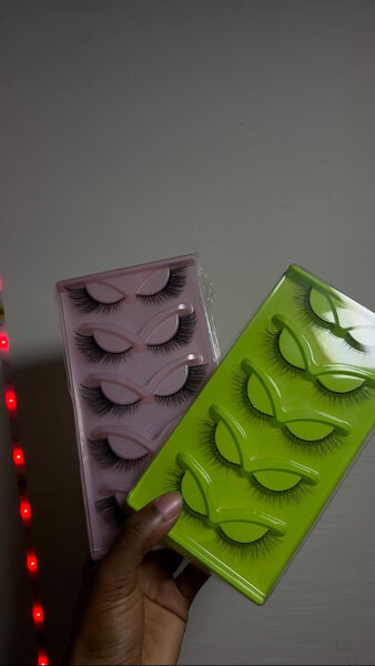 Faux Cils Naturels Volume