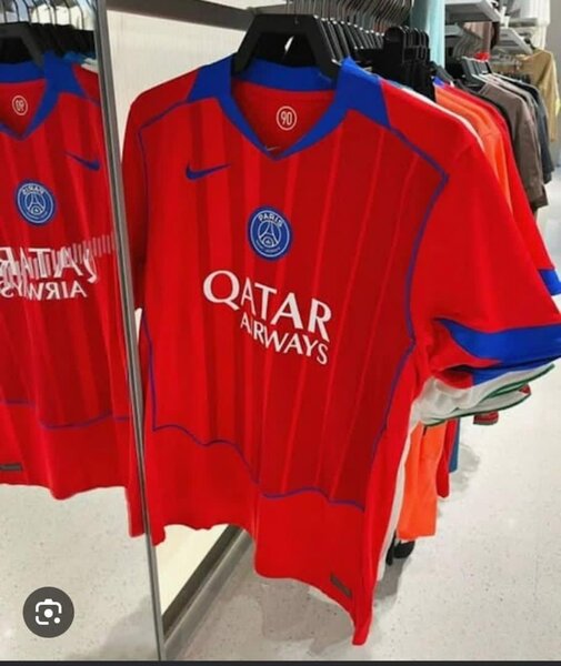 Maillot de football PSG rouge
