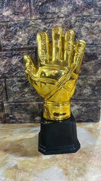 Trophées dorés exclusifs