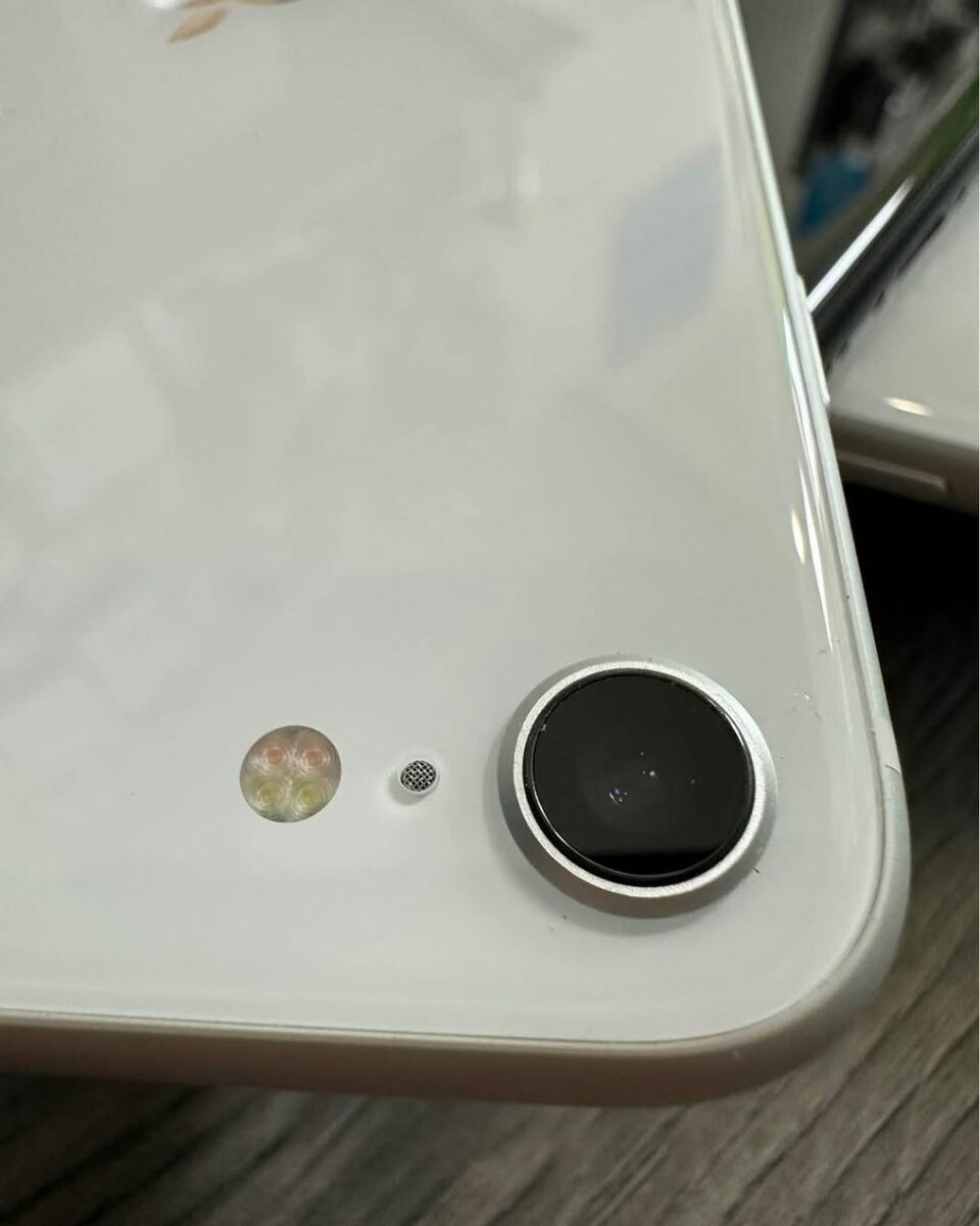 IPHONE SE [2023]<> 128GB