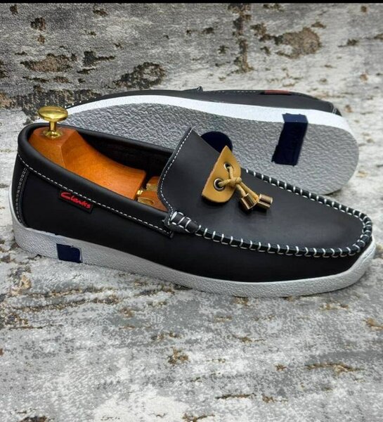 Chaussures mocassin homme en cuir noir