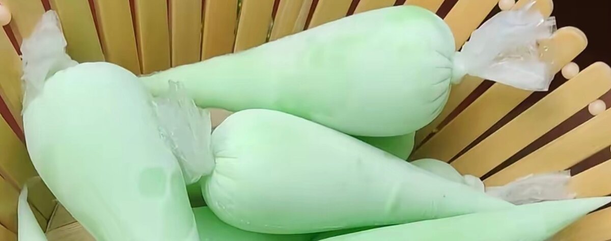 Sucettes glacées aux fruits