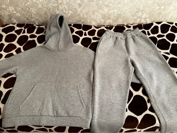 Спортивный костюм