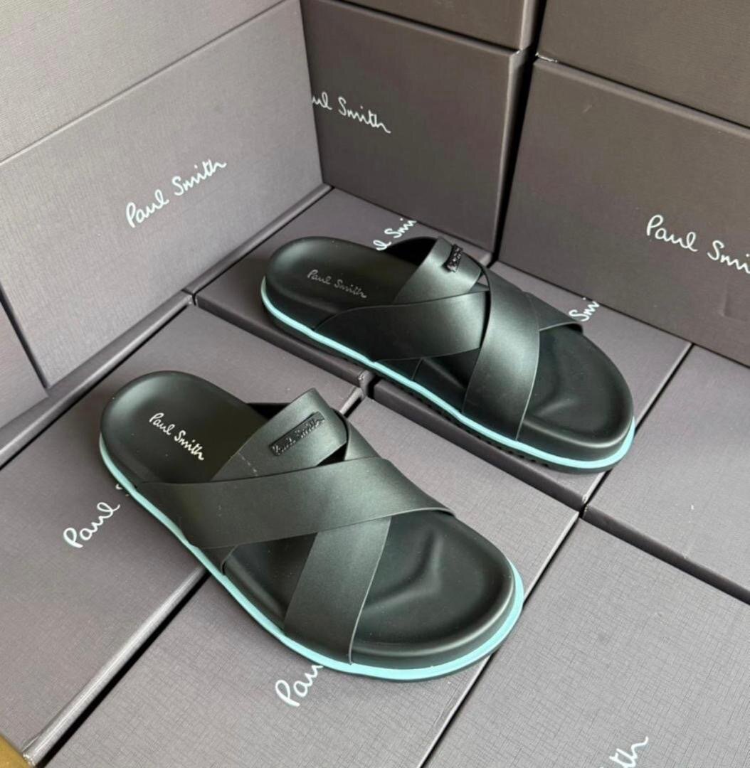 Sandales en cuir croisées