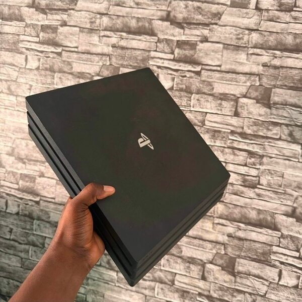 Console PlayStation 4 Pro