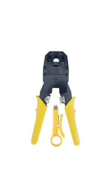 Pince à sertir câble réseau RJ45