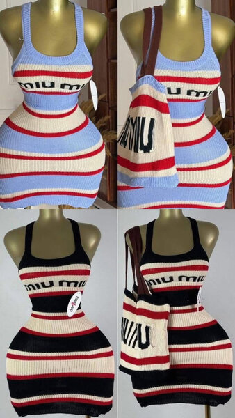 Robe moulante à rayures