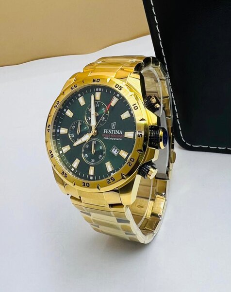 Montre Chronographe Homme Dorée