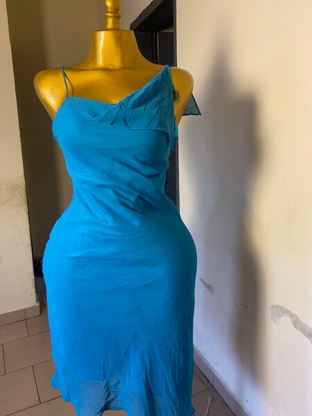 Robe élégante bleue