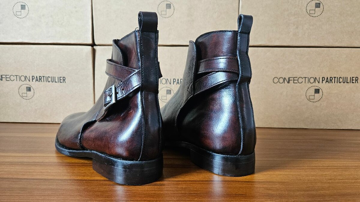 Boot à lanière semelle cuir