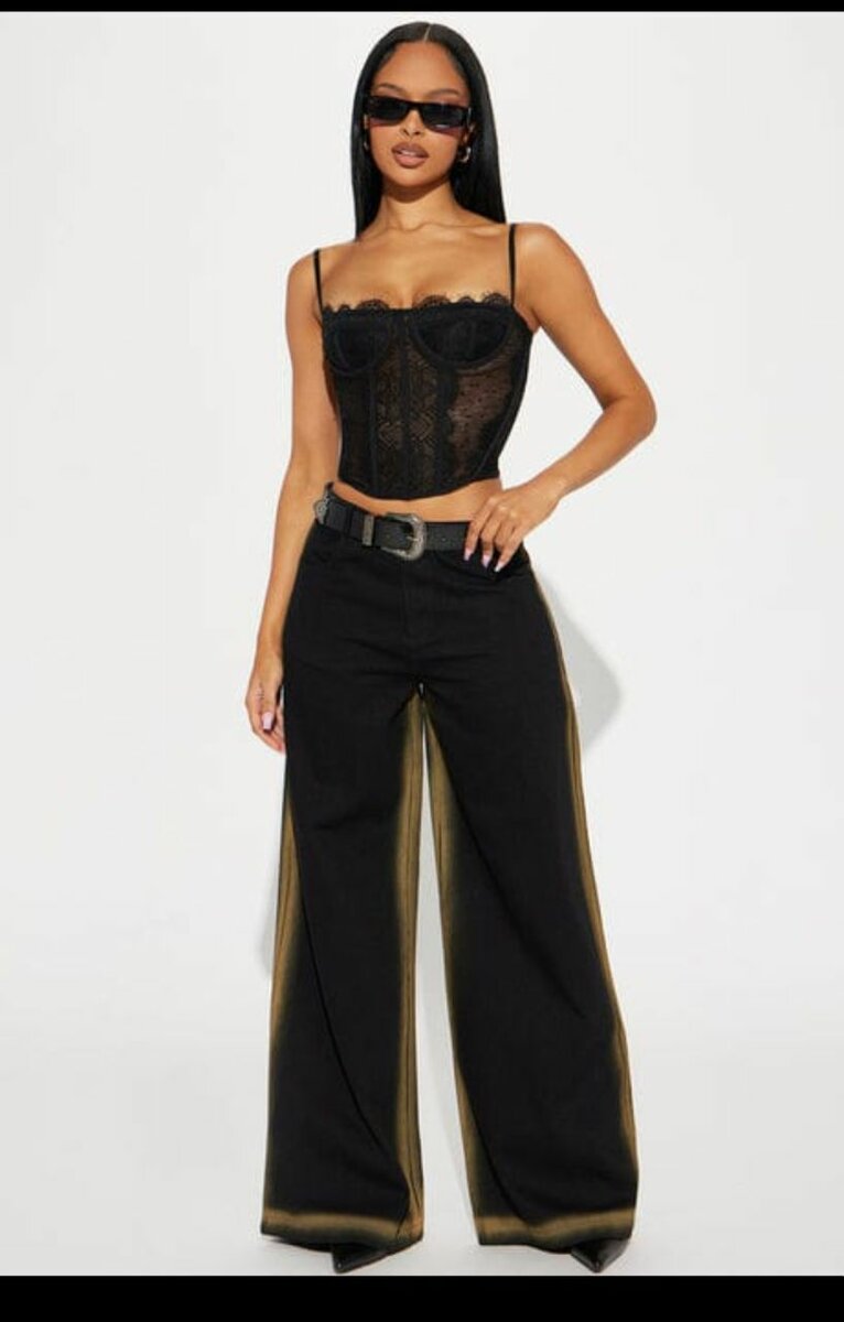 Corset en dentelle noir