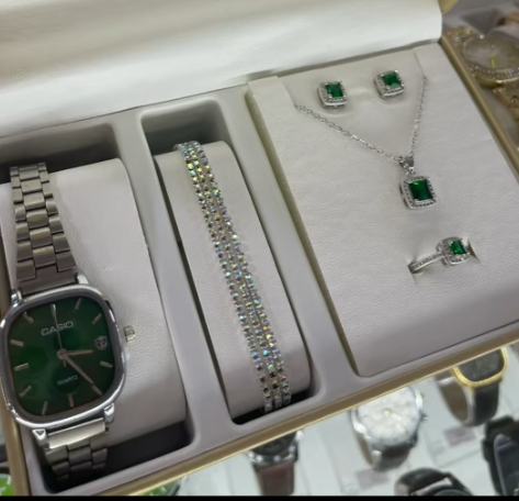 Зергер буюмдардын топтому