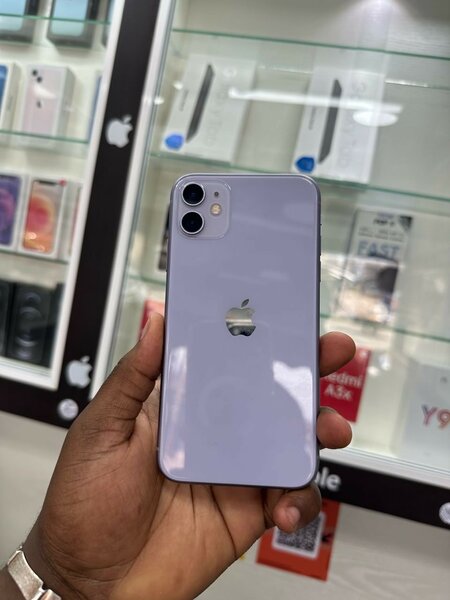 iPhone 11 simple 128Go