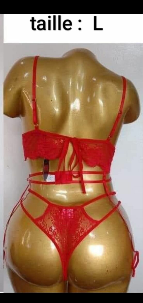 Ensemble lingerie rouge sexy