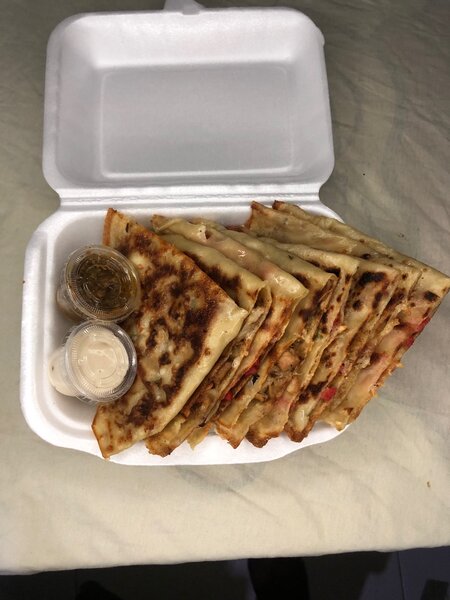 Crêpes au poulet & fromage